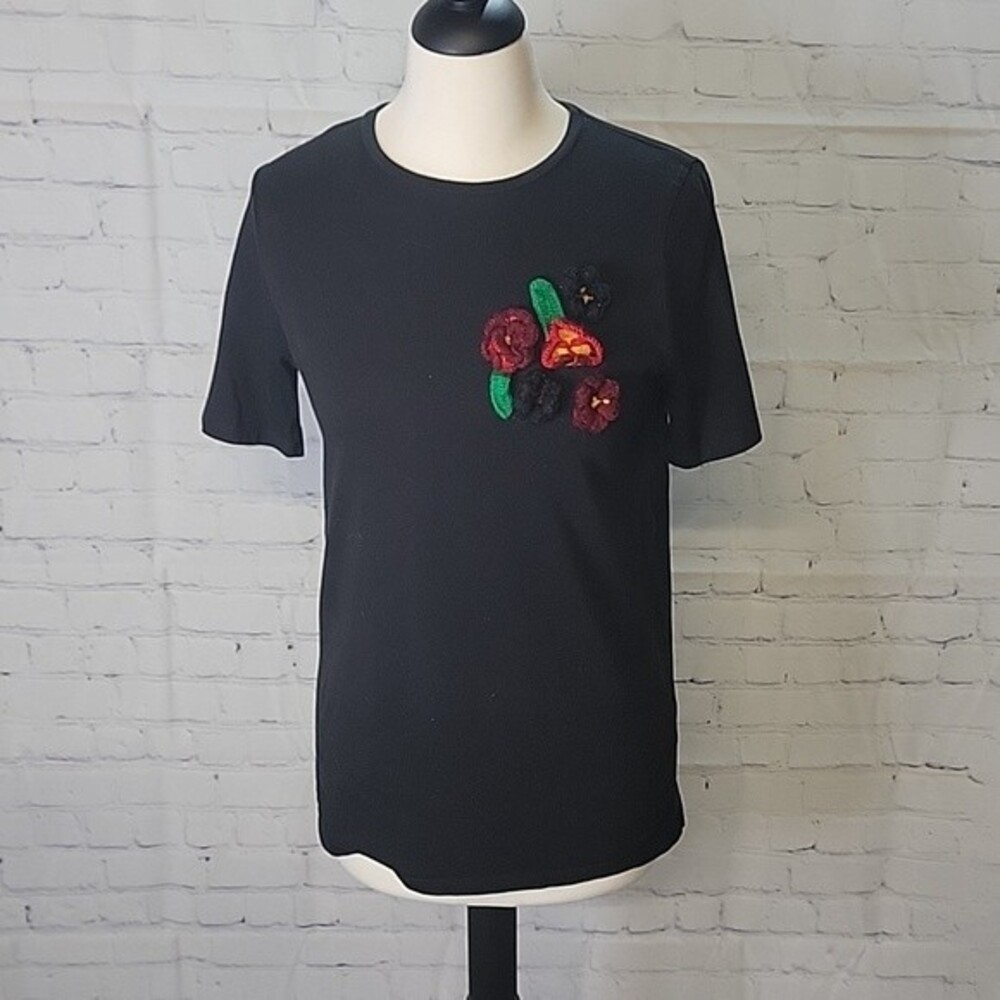 Zara Black Crochet Flowers Embroidered Sz S Crew Neck Minimalist Short Sleeves